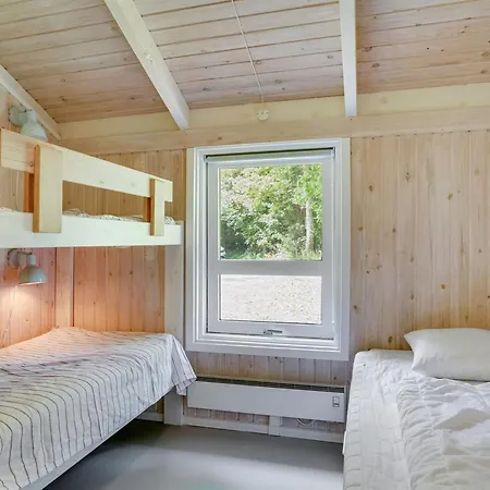 Lovis - 600m From The Sea By Interhome Feriehus