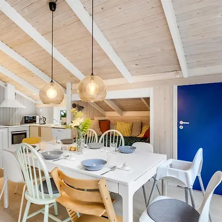 Lovis - 600m From The Sea By Interhome Feriehus Laeso